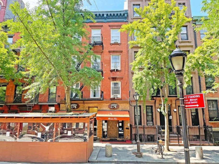 Apartment Convenient 2br - Walking Distance To Times Square New York